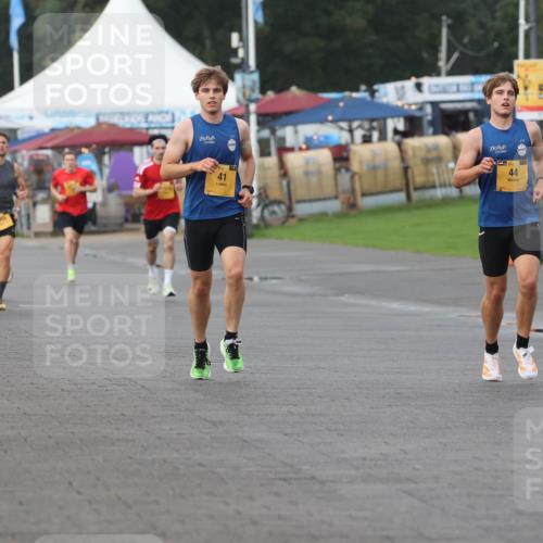 13.09.2026 - Kiel Lauf Andreas Tolksdorf http://msf.ph/oto/10295534 13.09.2026 09:21:09 Kiellinie 41, 44, 05 meine-sportfotos.de