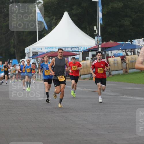 13.09.2026 - Kiel Lauf Andreas Tolksdorf http://msf.ph/oto/10295540 13.09.2026 09:21:12 Kiellinie 60, 10, 7958, 3766, 11516 meine-sportfotos.de