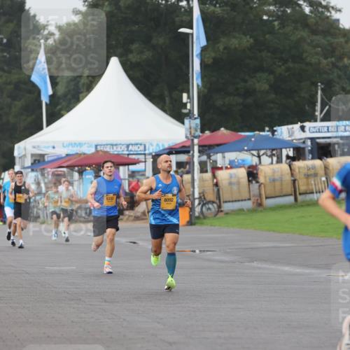 13.09.2026 - Kiel Lauf Andreas Tolksdorf http://msf.ph/oto/10295577 13.09.2026 09:21:17 Kiellinie 5332, 8092 meine-sportfotos.de