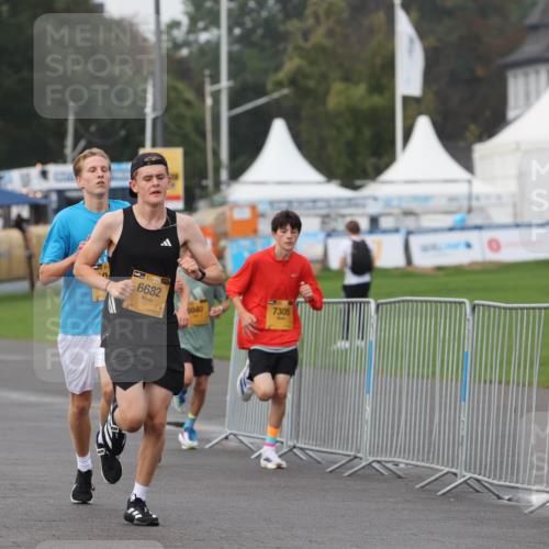 13.09.2026 - Kiel Lauf Andreas Tolksdorf http://msf.ph/oto/10295592 13.09.2026 09:21:27 Kiellinie 38, 6682, 5040, 7305 meine-sportfotos.de