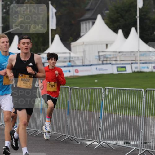 13.09.2026 - Kiel Lauf Andreas Tolksdorf http://msf.ph/oto/10295598 13.09.2026 09:21:28 Kiellinie 6682, 38, 7305 meine-sportfotos.de