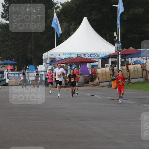13.09.2026 - Kiel Lauf Andreas Tolksdorf http://msf.ph/oto/10295685 13.09.2026 09:21:48 Kiellinie 86, 3678, 3679 meine-sportfotos.de