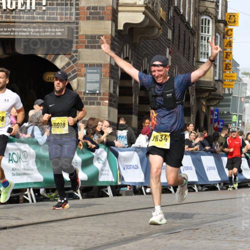 13.09.2026 - 21. swb-Marathon Bremen Strokosch-Dieckow http://msf.ph/oto/10295698 13.09.2026 10:47:57 Ziel 10172, 10210, 10223, 10270, 10393, 10592, 10594, 10807, 10860, 10873, 11018, 11130, 11469, 11634, 11646, 11809, 11894, 12077, 12296, 12318, 12547, 13521, 10142, 10316, 10329, 11058, 11193, 12354, 12487, 13620 meine-sportfotos.de