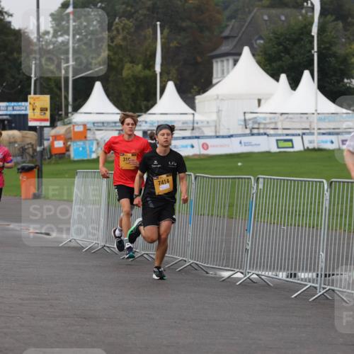 13.09.2026 - Kiel Lauf Andreas Tolksdorf http://msf.ph/oto/10295718 13.09.2026 09:22:00 Kiellinie 31, 7414, 12832 meine-sportfotos.de