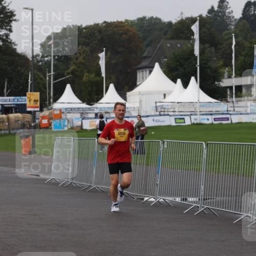 13.09.2026 - Kiel Lauf Andreas Tolksdorf http://msf.ph/oto/10295805 13.09.2026 09:22:35 Kiellinie 8661, 3866 meine-sportfotos.de