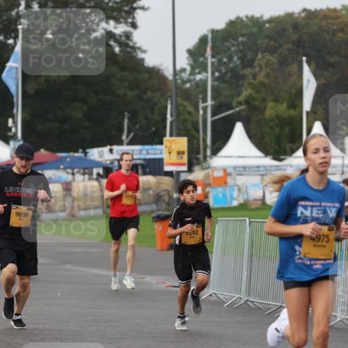 13.09.2026 - Kiel Lauf Andreas Tolksdorf http://msf.ph/oto/10295876 13.09.2026 09:22:47 Kiellinie 14, 2430, 39, 9696, 5242, 2021, 4975 meine-sportfotos.de