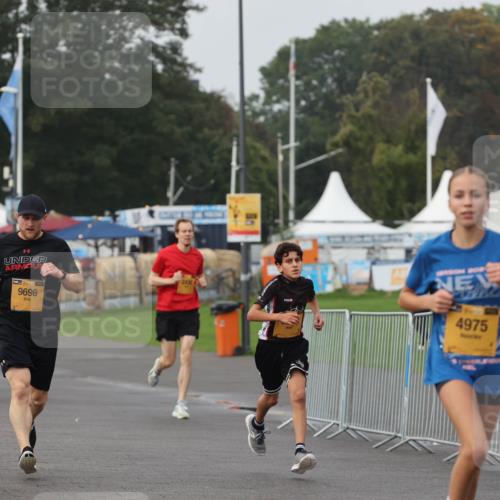 13.09.2026 - Kiel Lauf Andreas Tolksdorf http://msf.ph/oto/10295877 13.09.2026 09:22:47 Kiellinie 2430, 9696, 3174, 20, 4975 meine-sportfotos.de