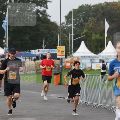 13.09.2026 - Kiel Lauf Andreas Tolksdorf http://msf.ph/oto/10295879 13.09.2026 09:22:47 Kiellinie 3174, 35, 9696, 2430, 5242, 4975 meine-sportfotos.de