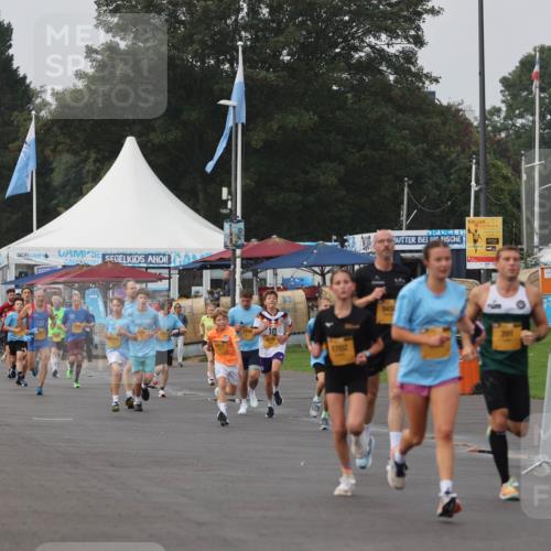 13.09.2026 - Kiel Lauf Andreas Tolksdorf http://msf.ph/oto/10295901 13.09.2026 09:22:51 Kiellinie 160, 12416, 2417, 10, 9618, 1702, 9451 meine-sportfotos.de