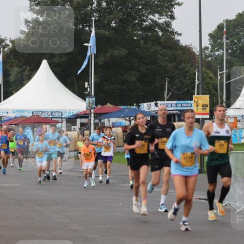 13.09.2026 - Kiel Lauf Andreas Tolksdorf http://msf.ph/oto/10295903 13.09.2026 09:22:51 Kiellinie 12416, 2417, 28, 10, 9450, 3174, 391 meine-sportfotos.de