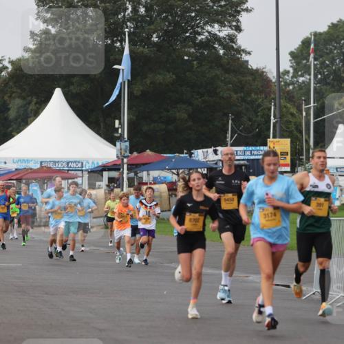 13.09.2026 - Kiel Lauf Andreas Tolksdorf http://msf.ph/oto/10295905 13.09.2026 09:22:51 Kiellinie 12416, 10, 2417, 9518, 8702, 5, 9450, 3174, 391 meine-sportfotos.de