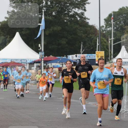 13.09.2026 - Kiel Lauf Andreas Tolksdorf http://msf.ph/oto/10295906 13.09.2026 09:22:51 Kiellinie 12416, 8702, 9450, 3174, 391 meine-sportfotos.de