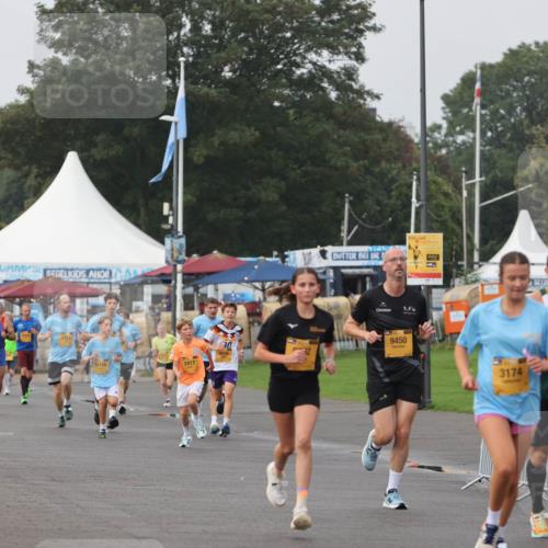 13.09.2026 - Kiel Lauf Andreas Tolksdorf http://msf.ph/oto/10295910 13.09.2026 09:22:52 Kiellinie 2417, 12416, 10, 3334, 9450, 3174 meine-sportfotos.de