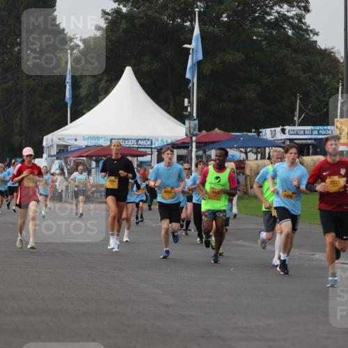 13.09.2026 - Kiel Lauf Andreas Tolksdorf http://msf.ph/oto/10295961 13.09.2026 09:23:06 Kiellinie 2221, 10444, 1487, 2854, 4043, 9444, 7459 meine-sportfotos.de