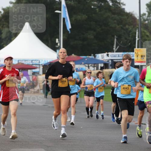 13.09.2026 - Kiel Lauf Andreas Tolksdorf http://msf.ph/oto/10295978 13.09.2026 09:23:10 Kiellinie 148, 2854, 03, 15, 39, 4043, 439, 9444, 4987 meine-sportfotos.de