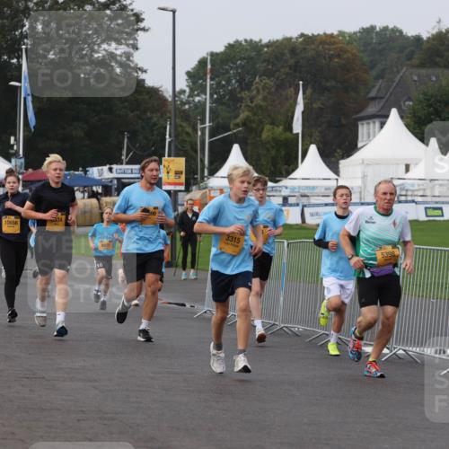 13.09.2026 - Kiel Lauf Andreas Tolksdorf http://msf.ph/oto/10296034 13.09.2026 09:23:23 Kiellinie 10656, 10, 9825, 3315, 5398 meine-sportfotos.de