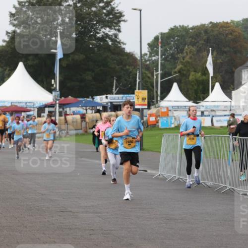 13.09.2026 - Kiel Lauf Andreas Tolksdorf http://msf.ph/oto/10296088 13.09.2026 09:23:36 Kiellinie 5272, 2546, 2480, 12833, 10413 meine-sportfotos.de