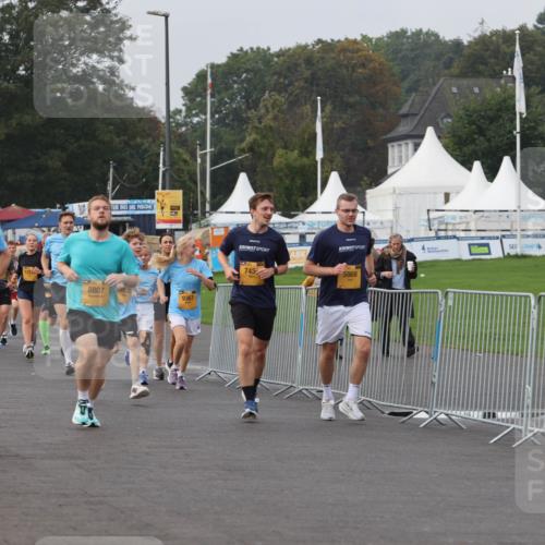 13.09.2026 - Kiel Lauf Andreas Tolksdorf http://msf.ph/oto/10296195 13.09.2026 09:23:57 Kiellinie 9351, 122, 8807, 9367, 743, 5869 meine-sportfotos.de