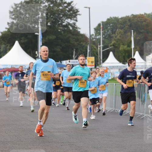 13.09.2026 - Kiel Lauf Andreas Tolksdorf http://msf.ph/oto/10296196 13.09.2026 09:23:58 Kiellinie 9351, 8807, 5869, 7431 meine-sportfotos.de