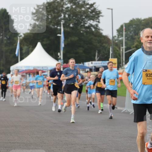 13.09.2026 - Kiel Lauf Andreas Tolksdorf http://msf.ph/oto/10296209 13.09.2026 09:24:00 Kiellinie 6, 38, 9351, 38, 807, 578 meine-sportfotos.de