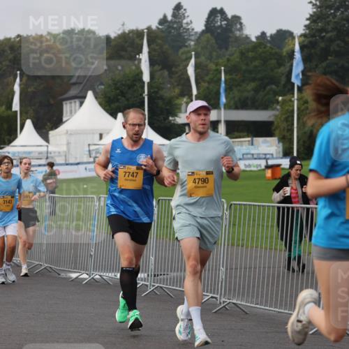 13.09.2026 - Kiel Lauf Andreas Tolksdorf http://msf.ph/oto/10296264 13.09.2026 09:24:10 Kiellinie 4089, 3143, 591, 38, 7747, 38, 4790, 5081, 432 meine-sportfotos.de
