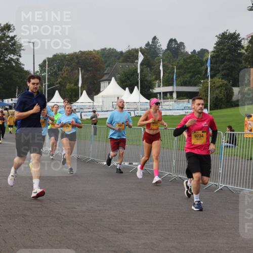 13.09.2026 - Kiel Lauf Andreas Tolksdorf http://msf.ph/oto/10296307 13.09.2026 09:24:21 Kiellinie 6989, 570, 6542, 9734 meine-sportfotos.de
