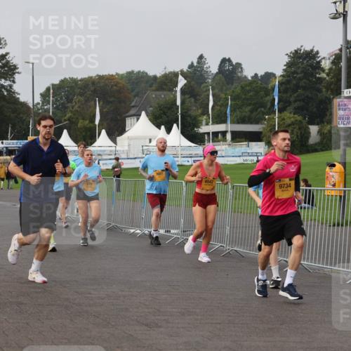 13.09.2026 - Kiel Lauf Andreas Tolksdorf http://msf.ph/oto/10296308 13.09.2026 09:24:22 Kiellinie 6989, 570, 7687, 6542, 9734 meine-sportfotos.de