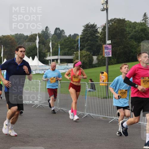 13.09.2026 - Kiel Lauf Andreas Tolksdorf http://msf.ph/oto/10296316 13.09.2026 09:24:22 Kiellinie 3883, 9513, 7687, 6542, 2510, 9734, 95 meine-sportfotos.de