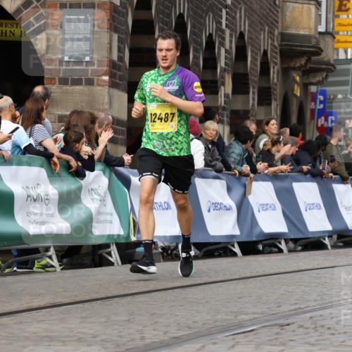 13.09.2026 - 21. swb-Marathon Bremen Strokosch-Dieckow http://msf.ph/oto/10296318 13.09.2026 10:48:08 Ziel 10172, 10210, 10393, 10592, 10860, 11018, 11360, 11634, 11735, 11809, 11894, 12077, 12278, 12547, 12558, 10316, 10421, 10638, 11135, 11241, 11683, 11781, 11815, 12259 meine-sportfotos.de