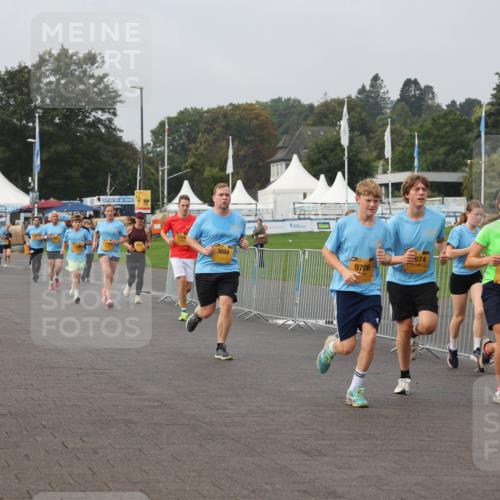 13.09.2026 - Kiel Lauf Andreas Tolksdorf http://msf.ph/oto/10296330 13.09.2026 09:24:26 Kiellinie 3724, 974, 3694, 9706, 9519 meine-sportfotos.de