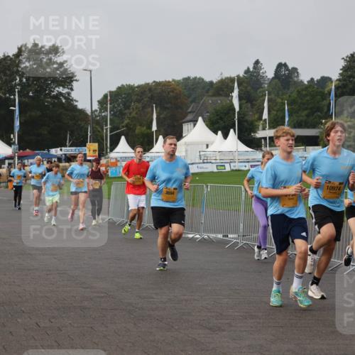 13.09.2026 - Kiel Lauf Andreas Tolksdorf http://msf.ph/oto/10296334 13.09.2026 09:24:26 Kiellinie 37247, 3694, 10974, 960 meine-sportfotos.de
