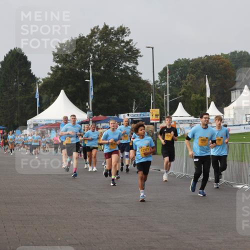13.09.2026 - Kiel Lauf Andreas Tolksdorf http://msf.ph/oto/10296401 13.09.2026 09:24:35 Kiellinie 36, 6075, 6213, 12373, 4137, 2955 meine-sportfotos.de