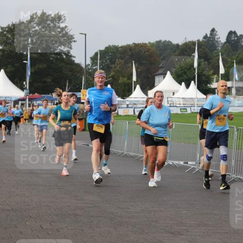 13.09.2026 - Kiel Lauf Andreas Tolksdorf http://msf.ph/oto/10296412 13.09.2026 09:24:42 Kiellinie 2847, 4548, 6213, 10303 meine-sportfotos.de