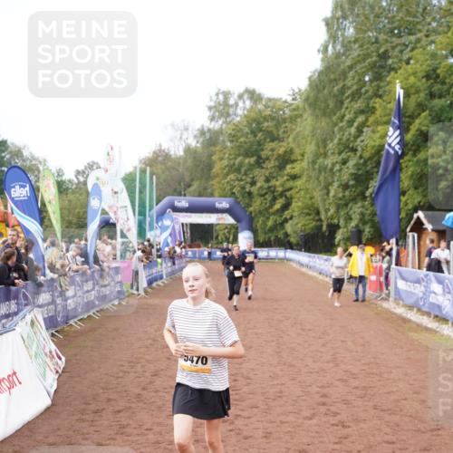 13.09.2026 - Airport Race Dennis Weichert http://msf.ph/oto/10296495 13.09.2026 10:33:23 Ziel 4189, 5001, 5033, 5199, 5200, 5201, 5295, 5468, 5470 meine-sportfotos.de
