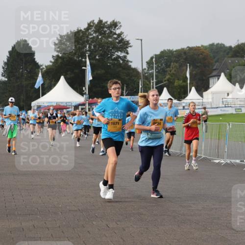 13.09.2026 - Kiel Lauf Andreas Tolksdorf http://msf.ph/oto/10296514 13.09.2026 09:24:56 Kiellinie 36, 5, 1671, 8934 meine-sportfotos.de