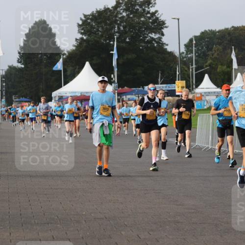 13.09.2026 - Kiel Lauf Andreas Tolksdorf http://msf.ph/oto/10296532 13.09.2026 09:25:01 Kiellinie 6, 3972, 11106, 882, 3142, 7874 meine-sportfotos.de