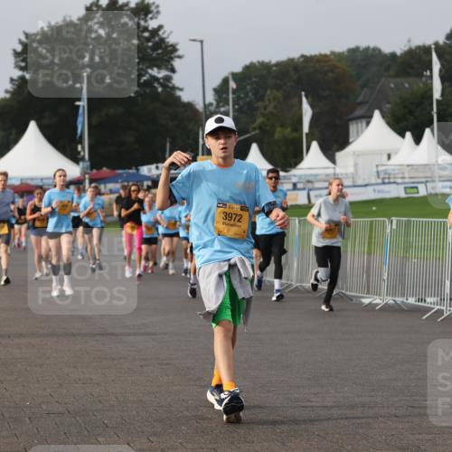 13.09.2026 - Kiel Lauf Andreas Tolksdorf http://msf.ph/oto/10296552 13.09.2026 09:25:05 Kiellinie 38, 3972, 38, 445, 1110 meine-sportfotos.de