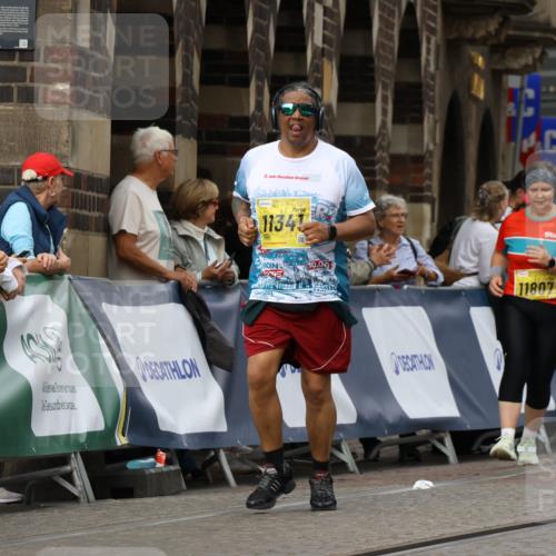 13.09.2026 - 21. swb-Marathon Bremen Strokosch-Dieckow http://msf.ph/oto/10296670 13.09.2026 11:31:54 Ziel  meine-sportfotos.de