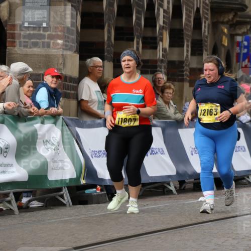 13.09.2026 - 21. swb-Marathon Bremen Strokosch-Dieckow http://msf.ph/oto/10296696 13.09.2026 11:31:58 Ziel  meine-sportfotos.de