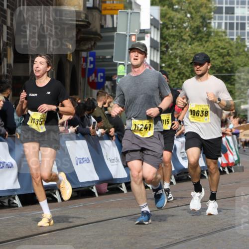 13.09.2026 - 21. swb-Marathon Bremen Strokosch-Dieckow http://msf.ph/oto/10296720 13.09.2026 10:48:25 Ziel 10142, 10316, 10329, 11058, 11193, 11735, 11781, 12278, 12354, 12487, 13620, 10231, 10269, 10426, 10489, 10538, 10770, 10814, 10917, 10993, 11196, 11372, 11582, 11611, 11837, 13570 meine-sportfotos.de