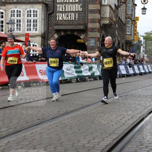 13.09.2026 - 21. swb-Marathon Bremen Strokosch-Dieckow http://msf.ph/oto/10296743 13.09.2026 11:32:03 Ziel 10317, 11341, 11807, 12163 meine-sportfotos.de