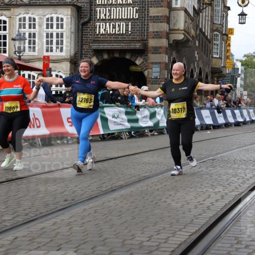 13.09.2026 - 21. swb-Marathon Bremen Strokosch-Dieckow http://msf.ph/oto/10296749 13.09.2026 11:32:03 Ziel 10317, 11341, 11807, 12163 meine-sportfotos.de