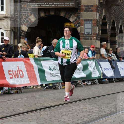 13.09.2026 - 21. swb-Marathon Bremen Strokosch-Dieckow http://msf.ph/oto/10296755 13.09.2026 11:32:48 Ziel  meine-sportfotos.de