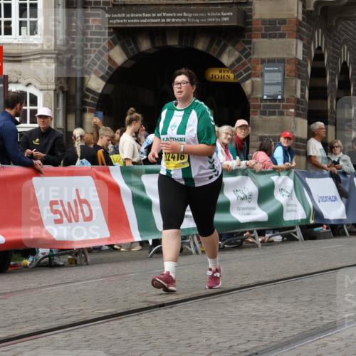 13.09.2026 - 21. swb-Marathon Bremen Strokosch-Dieckow http://msf.ph/oto/10296768 13.09.2026 11:32:49 Ziel  meine-sportfotos.de