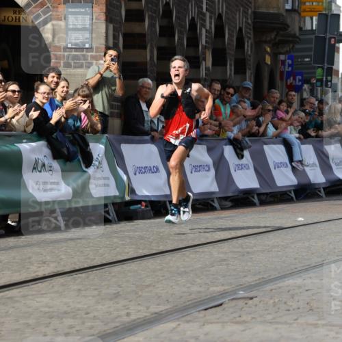 13.09.2026 - 21. swb-Marathon Bremen Strokosch-Dieckow http://msf.ph/oto/10296819 13.09.2026 12:09:40 Ziel 133 meine-sportfotos.de