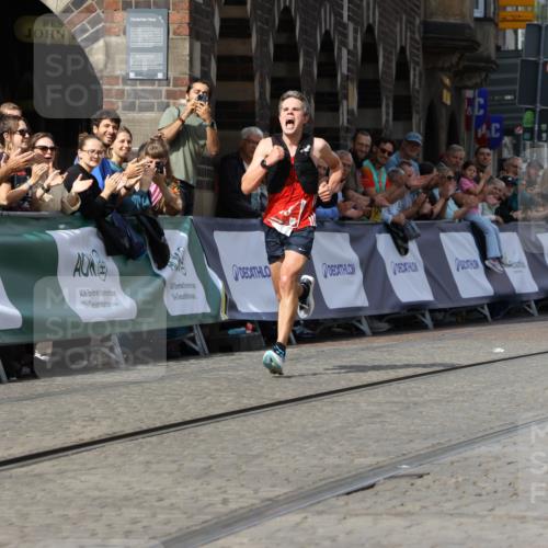 13.09.2026 - 21. swb-Marathon Bremen Strokosch-Dieckow http://msf.ph/oto/10296822 13.09.2026 12:09:40 Ziel 133 meine-sportfotos.de