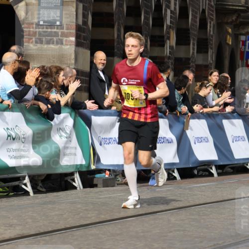 13.09.2026 - 21. swb-Marathon Bremen Strokosch-Dieckow http://msf.ph/oto/10297051 13.09.2026 10:48:46 Ziel 10231, 10269, 10421, 10426, 10489, 10538, 10638, 10770, 10814, 10993, 11135, 11196, 11241, 11582, 11611, 11683, 11815, 11837, 12259, 13570, 10253, 10293, 10566, 11885, 12027, 12204, 12350, 13512, 13555 meine-sportfotos.de