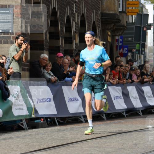 13.09.2026 - 21. swb-Marathon Bremen Strokosch-Dieckow http://msf.ph/oto/10297116 13.09.2026 12:21:07 Ziel 1231 meine-sportfotos.de