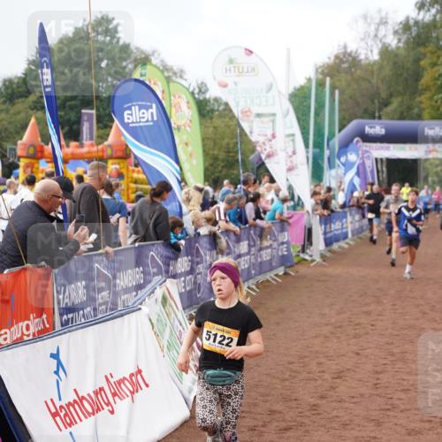 13.09.2026 - Airport Race Dennis Weichert http://msf.ph/oto/10297129 13.09.2026 10:34:29 Ziel 5034, 5122, 5220, 5239, 5336, 5337, 5358, 5382 meine-sportfotos.de