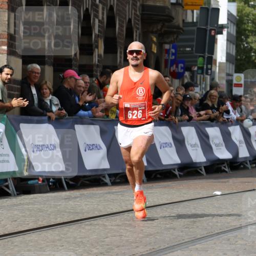13.09.2026 - 21. swb-Marathon Bremen Strokosch-Dieckow http://msf.ph/oto/10297138 13.09.2026 12:21:22 Ziel 626 meine-sportfotos.de